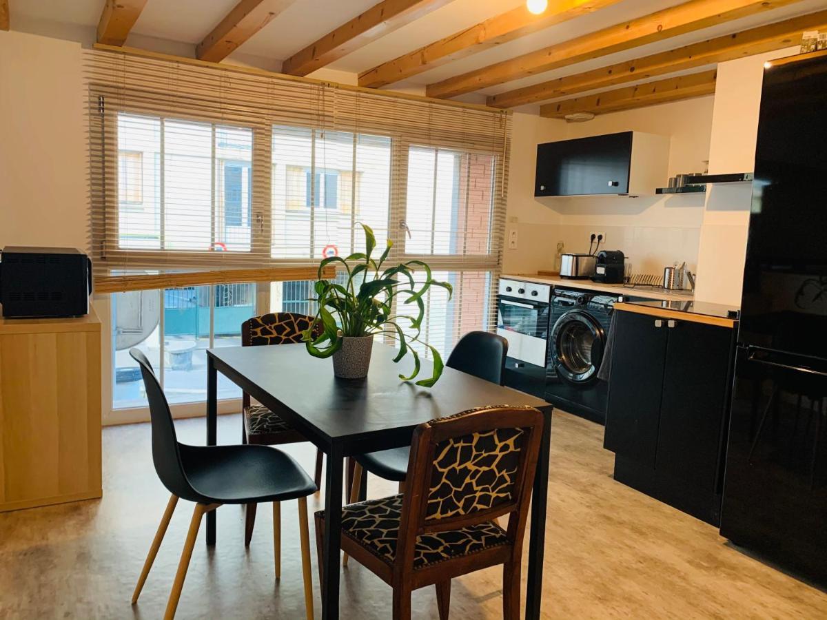 Loft 60M2 2-4 Personnes Avec Garage Et Wifi 3 Rue St Joseph St Etienne Proche Centre-Ville سانت إتيان المظهر الخارجي الصورة